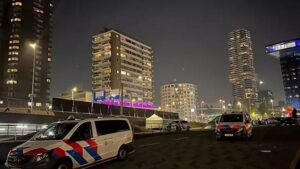 Hollanda’da bıçaklı saldırı, 1 kişi hayatını kaybetti