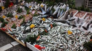 İnsanlar için en tehlikeli balıklar: Ve biz bunu çocuklara bile yediriyoruz!