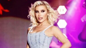 İrem Derici: DM kutum nüfus kağıdı dolu