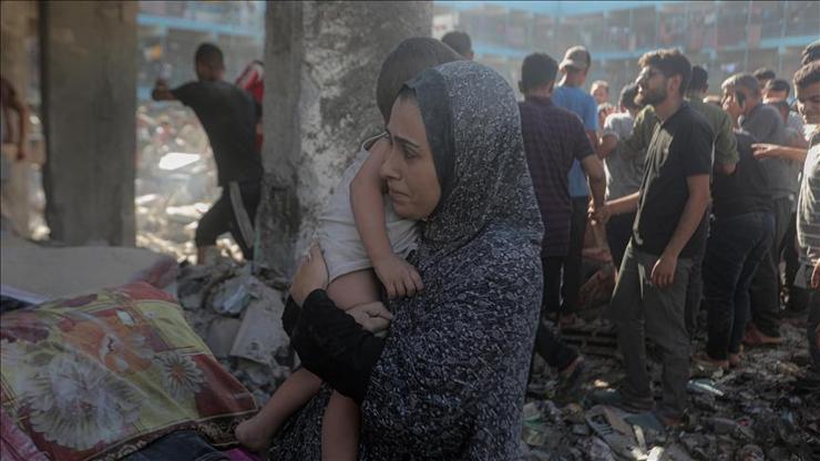 İsrail’in Gazze’deki saldırılarında 12 kişi daha hayatını kaybetti!