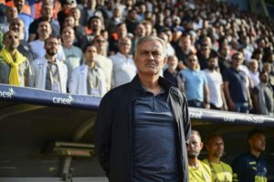 Jose Mourinho’dan takıma eleştiri