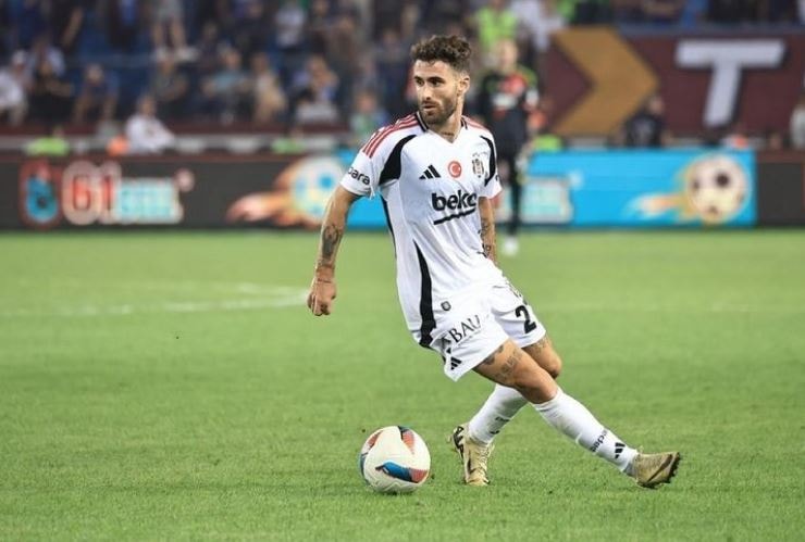 Rafa Silva’dan isyan: Gaddarca tekme atıyorlar!