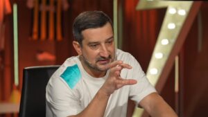 Serhat Akın’a saldırı olayında iki kişi yakalandı: İçişleri Bakanı Ali Yerlikaya açıkladı