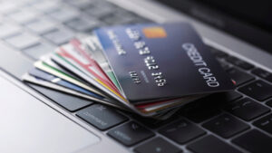 Apple ve Goldman Sachs’a kredi kartı kullanıcılarını yanıltma cezası