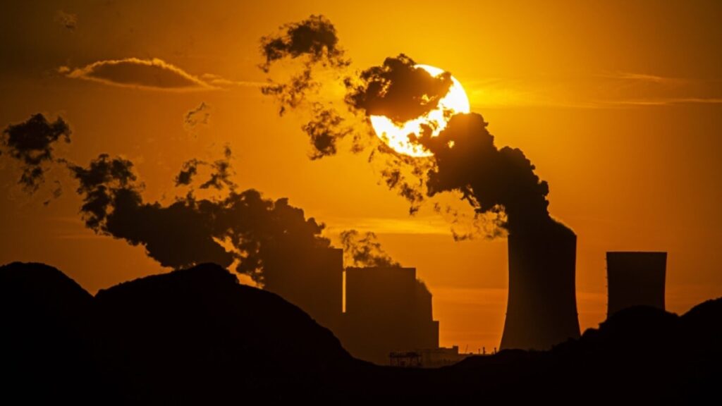 Dünya dönüşürken Türkiye kömürden vazgeçmiyor