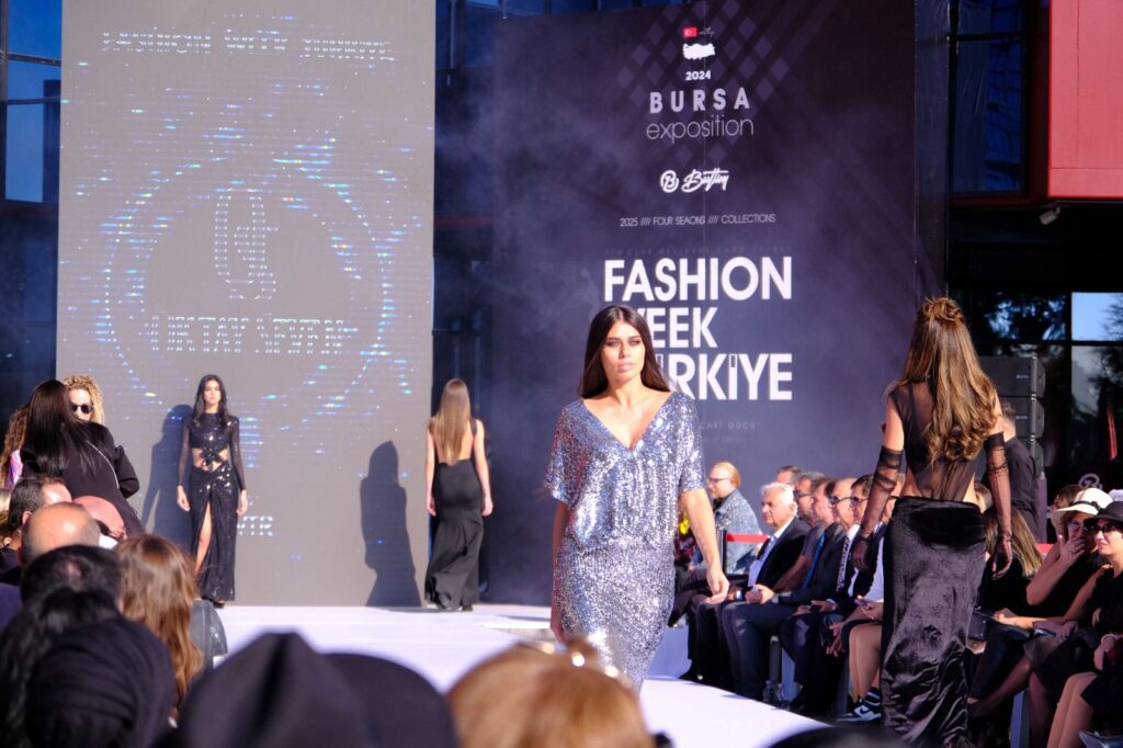 Fashıon Week Türkiye ile Buttim’de moda rüzgarı esti
