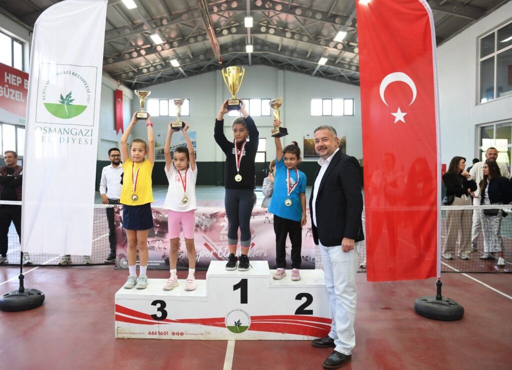 29 Ekim Cumhuriyet Kupasında kazanan raketler belli oldu