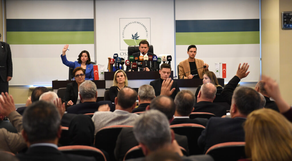 Erkan Aydın: “Her kuruşu halkımız ve Osmangazimiz için harcamak nasip olsun”