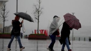 AKOM İstanbul’da fırtınanın bilançosunu açıkladı