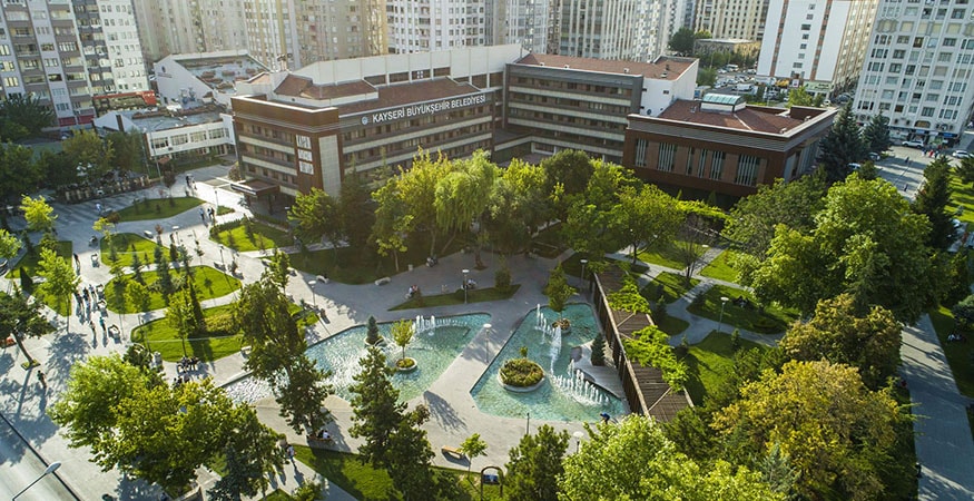 AKP’li belediyenin borcu ve faize ödediği para dudak uçuklattı