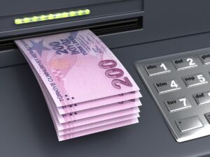 ATM’ye giden eli boş dönüyor: Günde 3 kere dolduruluyor yine de yetmiyor