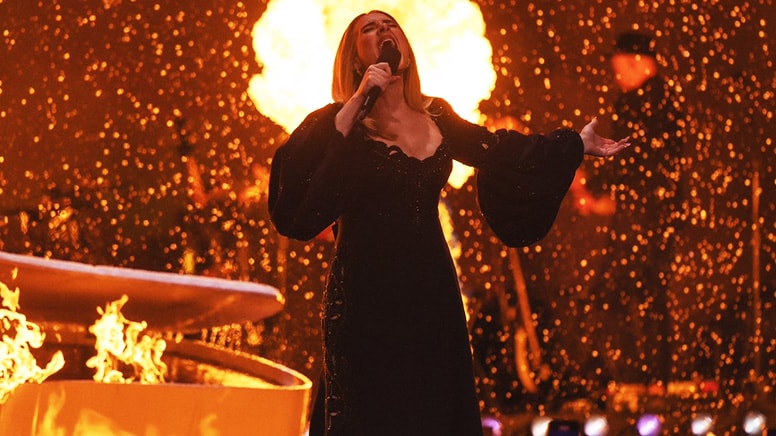 Adele son konserini verdi: ‘Çok üzgünüm’