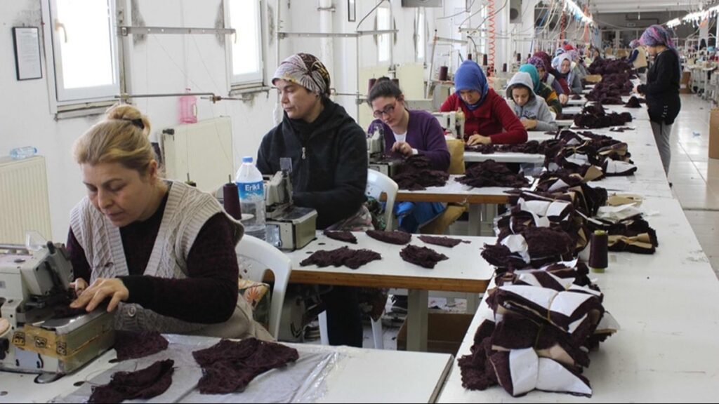 Asgari ücret 12 bin liraya düştü