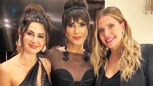 Ayşegül Aldinç yıllara meydan okuyor