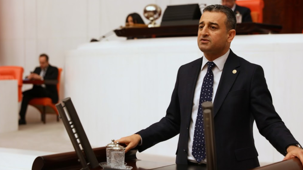 CHP’li Bulut: ‘Sahte 1 milyar dolar sınırdan nasıl geçebildi?’