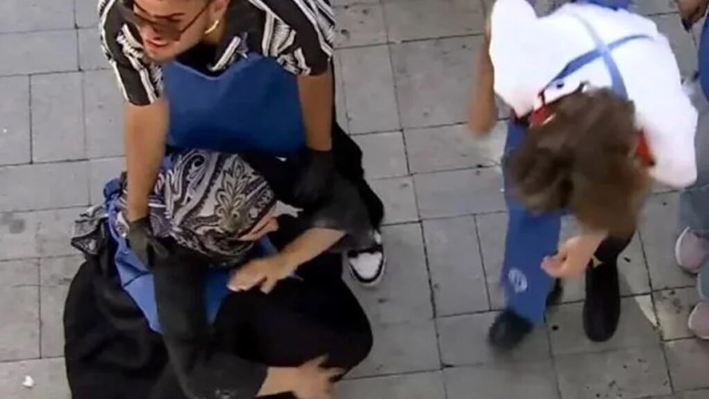 Canlı yayında korkutan anlar: Apar topar hastaneye kaldırıldı