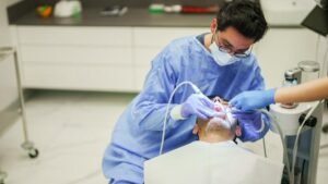 Diş Hekimleri Günü ne zaman? Diş Hekimleri Günü önemi ve hediye önerileri