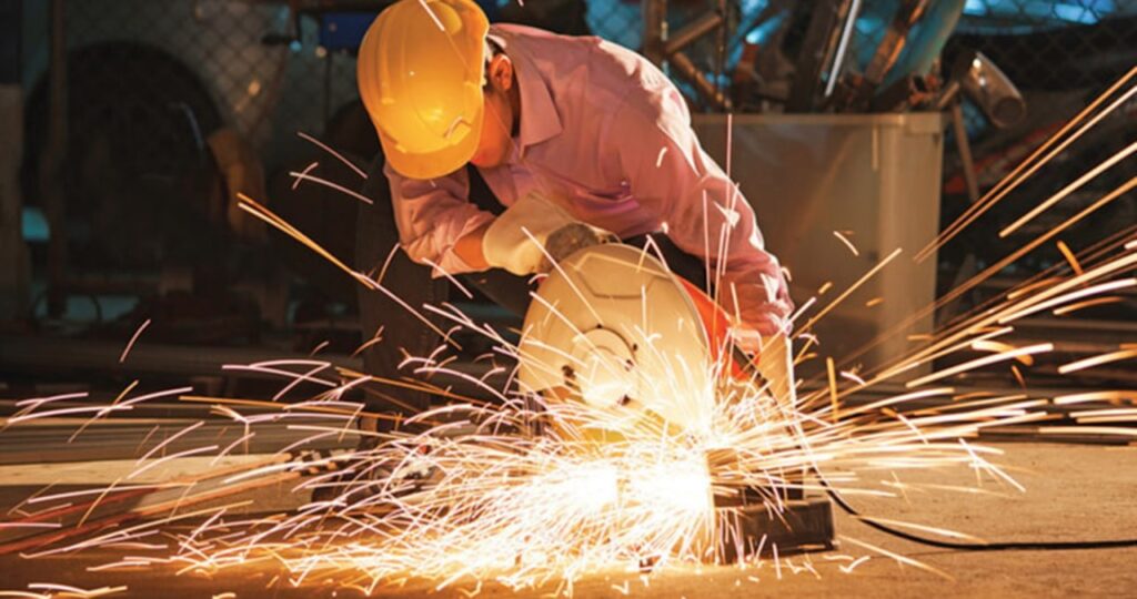 Ekonomi programı sanayiyi vurdu