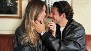 Emre Kınay ve Emine Ün’ün kızı, aşkını duyurdu