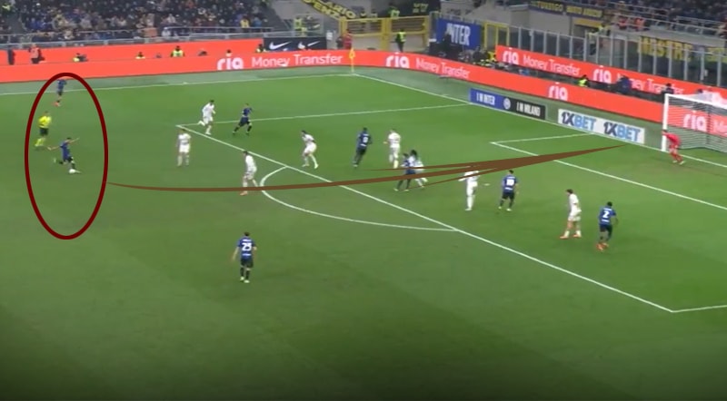 Hakan Çalhanoğlu’ndan inanılmaz gol! Yer yerinden oynadı…