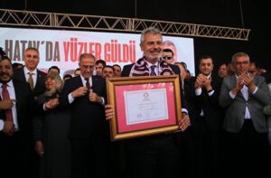 Hatay’ın AKP’li belediye başkanından 2 milyonluk lokum ihalesi