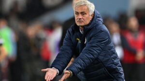 İngiltere’den şok iddia! Mourinho’nun aklı Newcastle’da