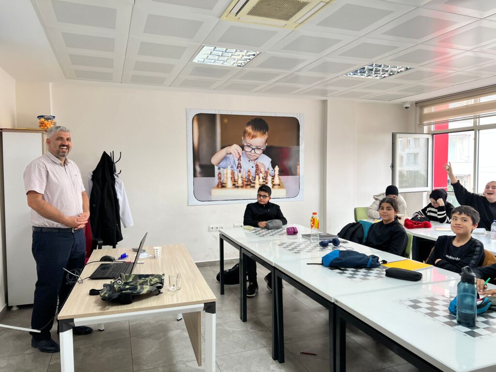 Öğrenciler için ücretsiz LGS hazırlık kursu