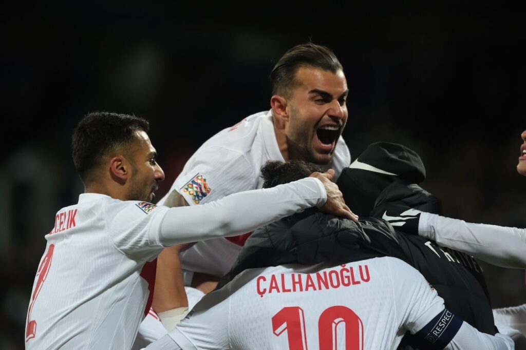 Milli takımın rakibi belli oluyor!