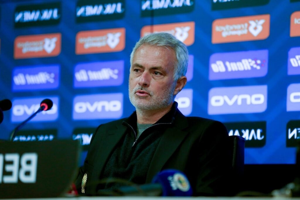 Mourinho’dan Ronaldo sürprizi! ‘Öğle yemeğine İstanbul’a gelebilir’