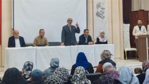 Müftü yardımcısına bakın! Atatürk’ü değil, ona ‘firavun’ diyeni andı