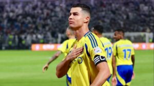 Ronaldo durdurulamıyor! 1000 hedefi için gollere devam
