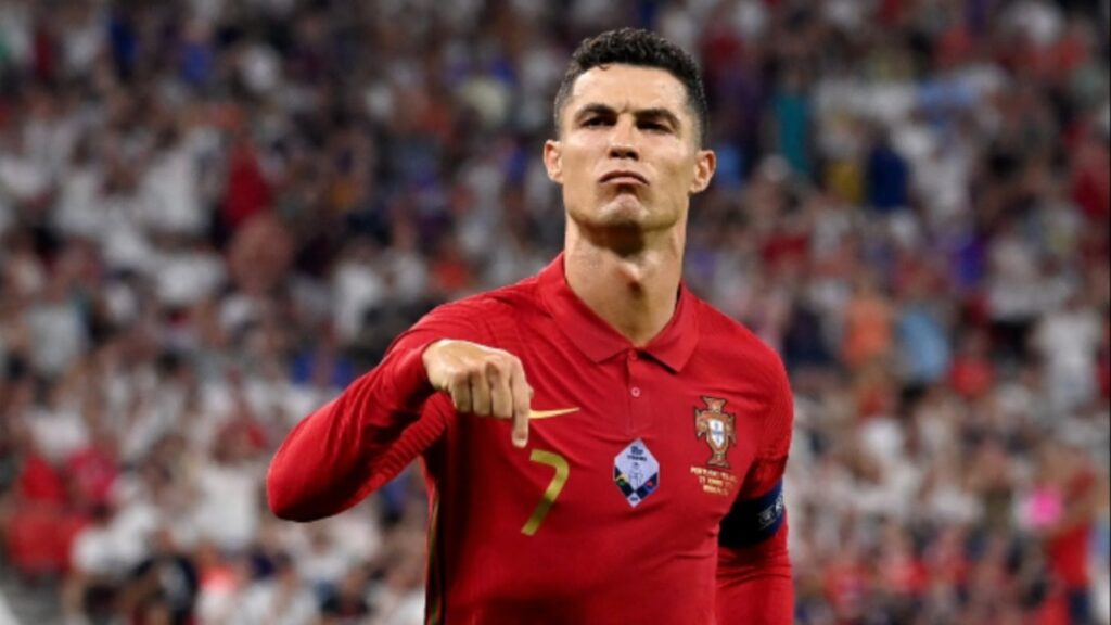 Ronaldo şov yaptı, Portekiz farka gitti