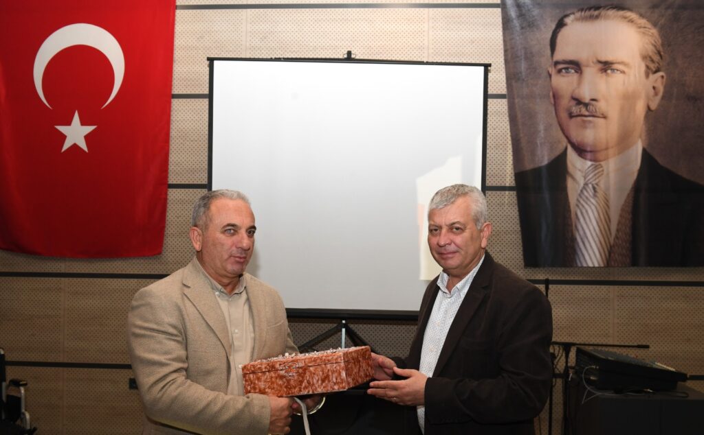 Osmangazi Belediyesi’nden engelli bireyler ve aileleri için seminer