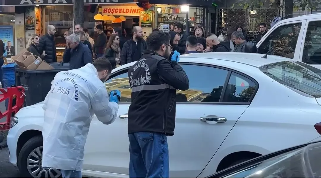 Şişli’de park etmiş otomobilin arka koltuğunda ceset