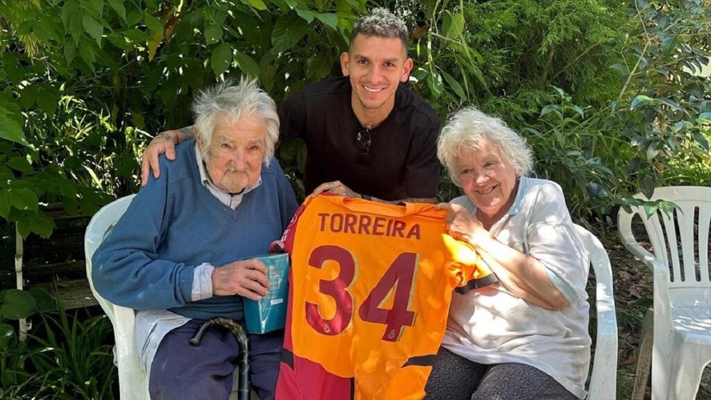 Sosyalist lider Galatasaraylı oldu