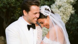 Tolga Sarıtaş eşi Zeynep Mayruk’u anlattı: ‘Ne güzel gülüyorsun’ diyor, orada eriyorum