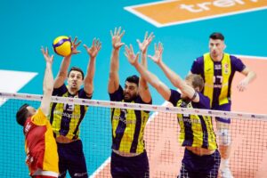 Voleybolda derbi günü!