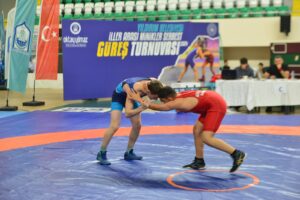 Güreş minderinde ‘Bursa’ fırtınası