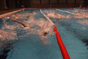 Yıldırım  Belediyesporlu yüzücüler başarıdan başarıya kulaç atıyor