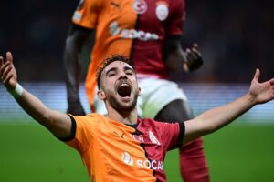 Yunus Akgün’den Fenerbahçe’ye gönderme!