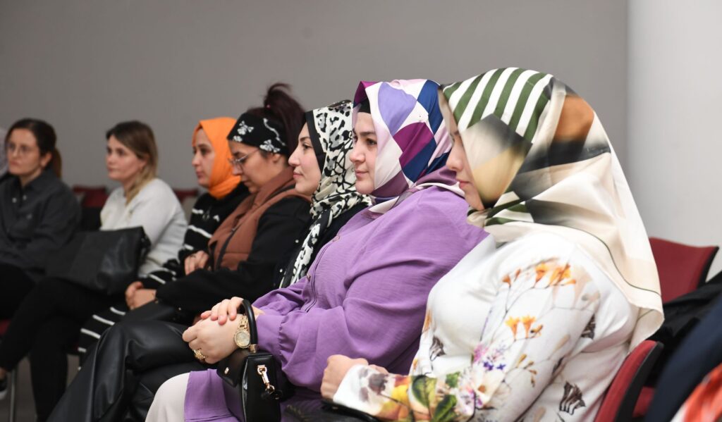 Osmangazi’de kadınlar iletişimin gücünü öğrendi