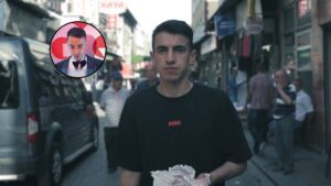 24 yaşında milyoner olmuştu: Ödül töreninde vale sanıldı