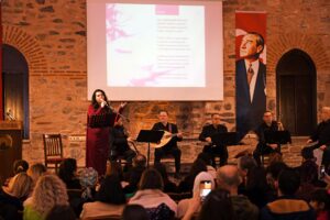 Yazdığı en özel şiirlerini Osmangazi’de okudu