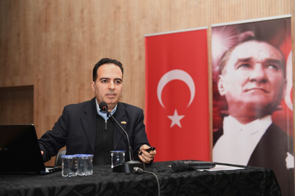 Bursa Osmangazi Meydanı’nda bilim dolu buluşma