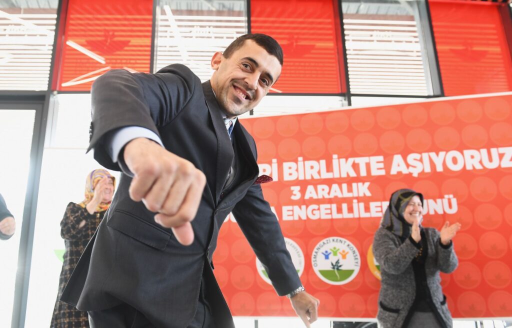 Başkan Aydın Engelli Bireylerle Kahvaltıda Buluştu