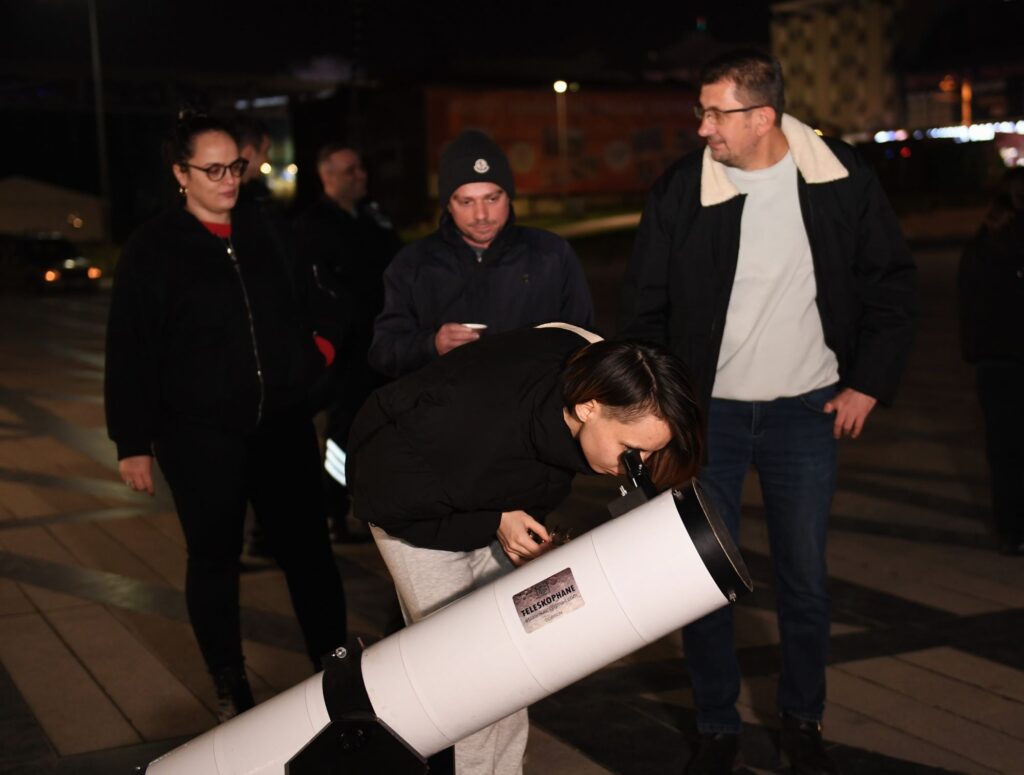 Bursa Osmangazi Meydanı’nda bilim dolu buluşma