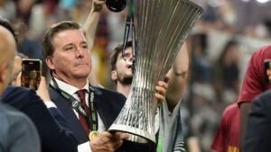 ABD’li milyarder dev kulübü satın aldı!