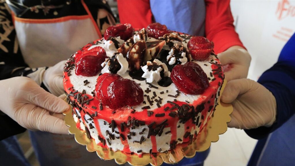 AB’den ‘ev pastası’ kuralı: Alman kadınlar pasta yapmıyor