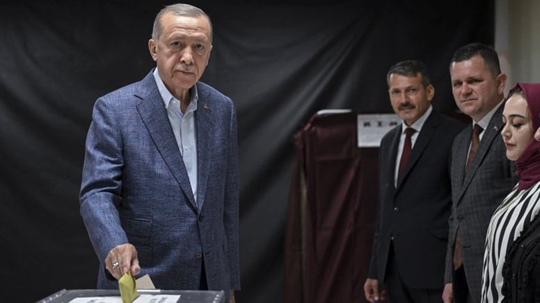 AKP’li isim ağzındaki baklayı çıkardı: Erken değil, öne alınmış seçim