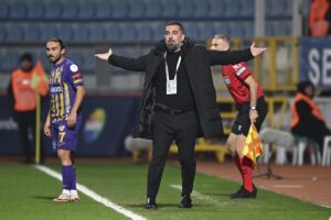 Arda Turan’dan hakem açıklaması: ‘Caner’in suratına bir vurma var’